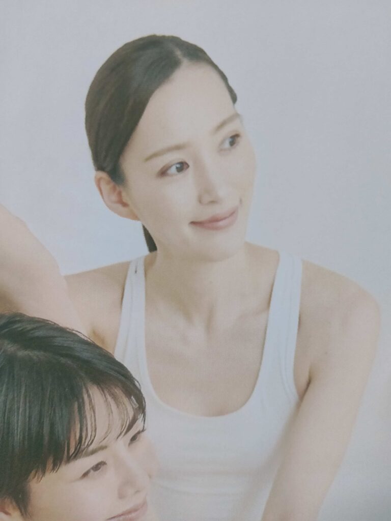 the-beautiful-woman-is-a-personal-trainer